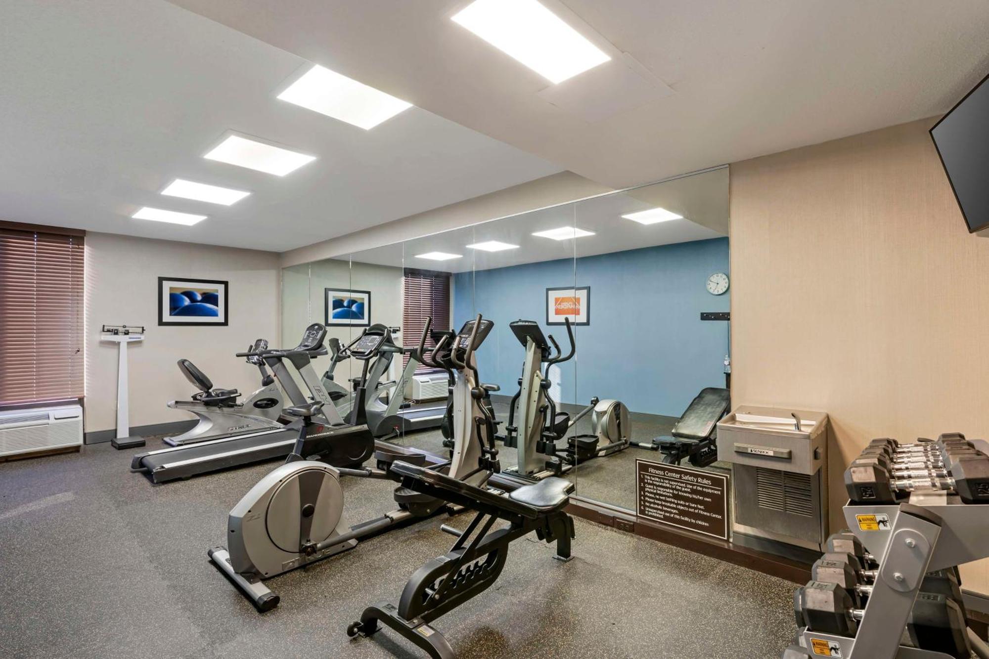 Best Western New Albany Esterno foto